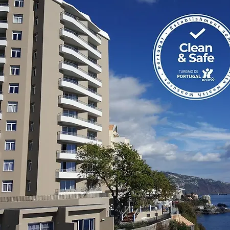 Duas Torres 4* Funchal (Madeira)