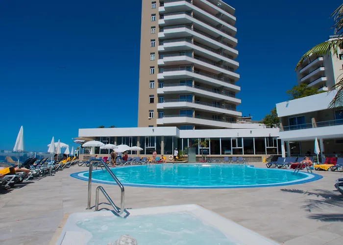 Duas Torres Funchal (Madeira)