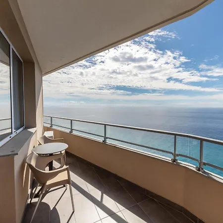 Duas Torres Funchal (Madeira)