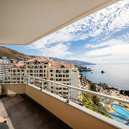 Duas Torres Lägenhetshotell Funchal (Madeira)