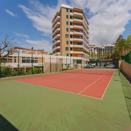 Lägenhetshotell Duas Torres Funchal (Madeira)