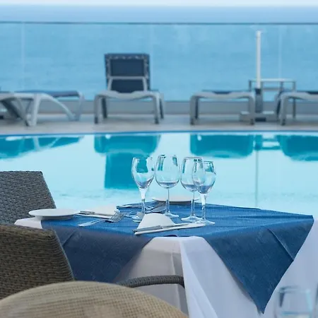 Duas Torres Apartmanhotel 4*