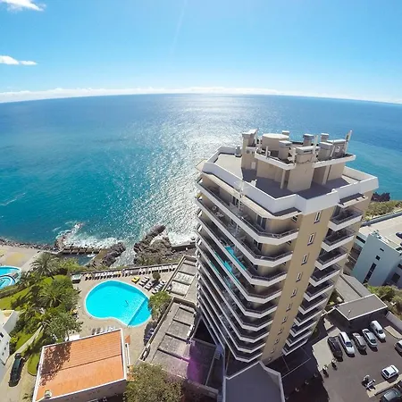 Duas Torres Apartmanhotel Funchal (Madeira)