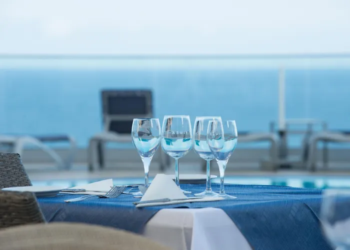 Aparthotel Duas Torres Funchal (Madeira)