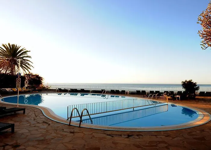 Aparthotel Duas Torres Funchal (Madeira)