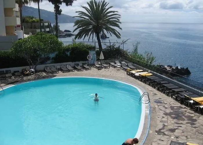 Duas Torres 4* Funchal (Madeira)
