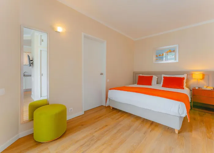 Апарт-отель Duas Torres Фуншал