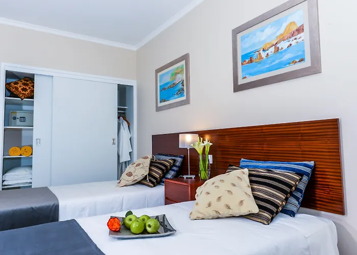 Duas Torres Фуншал